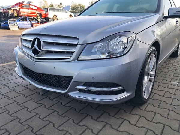 MERCEDES-BENZ C Klasse W204 LIFT Voor Links Lamp H7 OEM A2048209559 image 2