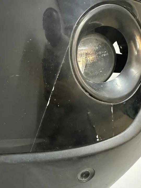 BMW X3 E83 LCI Etupuskuri - Käytetty OEM-osuus image 9