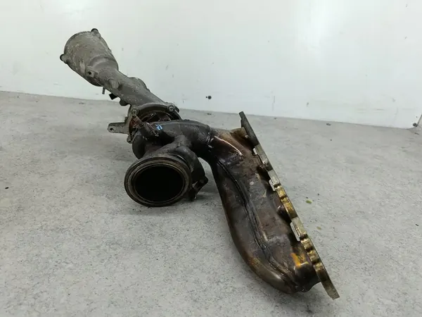 Turbina con Colector Mercedes-Benz Clase C W204 1.6 16V image 8