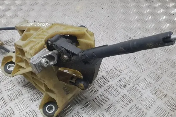 Vaihteiston mekanismi VW TRANSPORTER V (T5) 2.5L OEM image 3