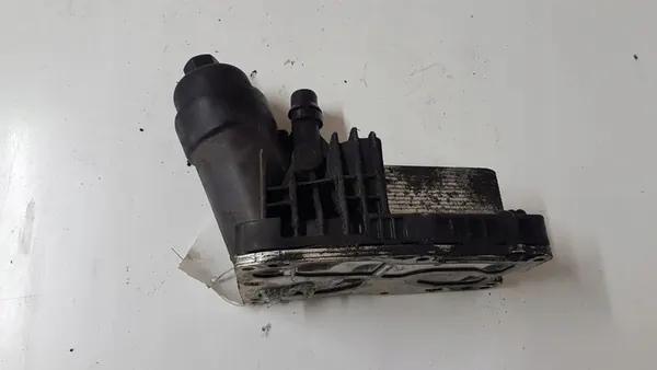 Oljefilterfäste BMW 3 (E90) 2.0L Diesel 2011 image 3