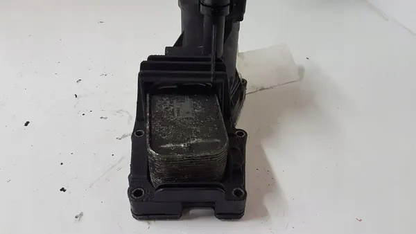 Oljefilterfäste BMW 3 (E90) 2.0L Diesel 2011 image 7