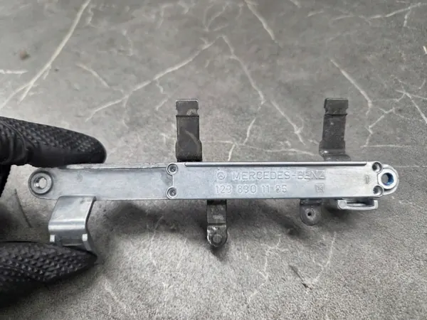 OEM 1238301185 Lämmittimen Liukus Mercedes W123 image 6