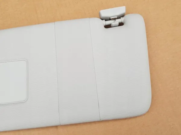 Linker Zonnekap met Clip / VW Touran I - Goede Staat image 3