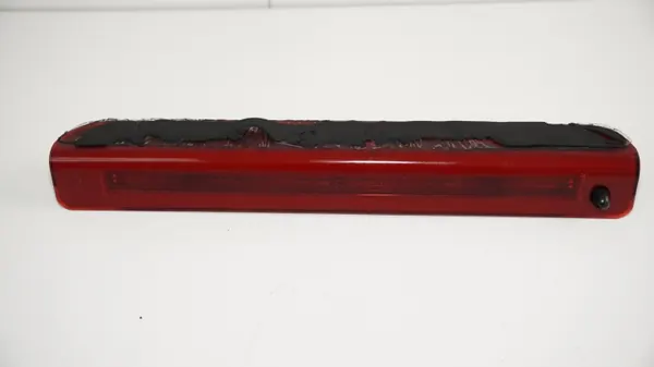 Feu Stop Arrière Renault Megane III OEM 360200933 image 3
