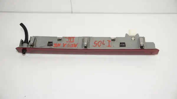 Feu Stop Arrière Renault Megane III OEM 360200933 image 5
