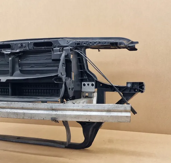 Frontverstärkung BMW X3 E83 image 2