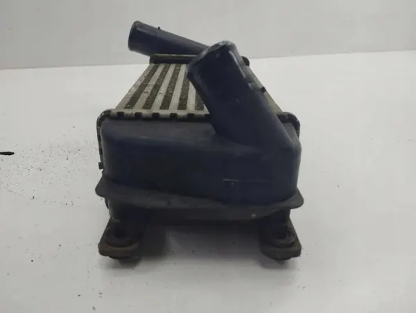 Intercooler Toyota OEM 179400N080 - Usado image 6