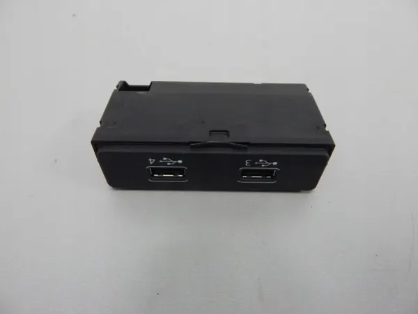 OEM 4N0035722 Audio-Anschluss für Audi Q7 image 2