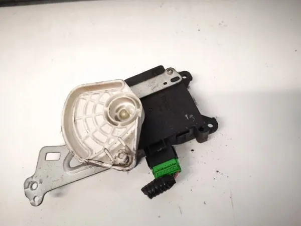 Lämmitysklappimoottori OEM 1138002320 Honda Civic 1.8L image 3