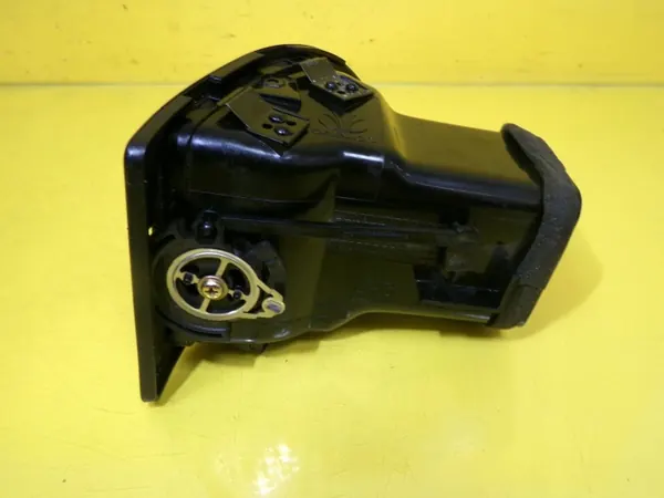 Rechte Lüftungsgitter OEM DRC100445 für Daewoo Nubira image 10