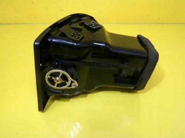 Rechte Lüftungsgitter OEM DRC100445 für Daewoo Nubira image 9