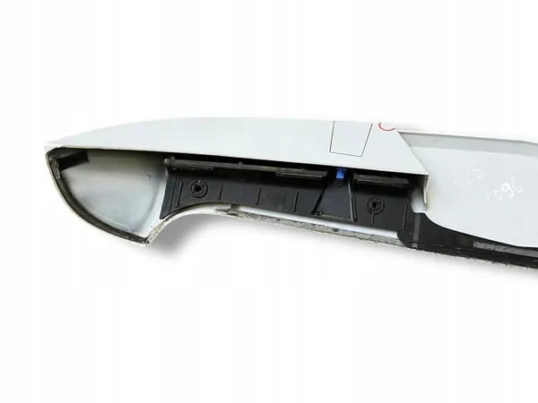 Spoiler coffre OEM 13257597 pour Opel Corsa D 2012 image 9