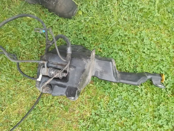Spolarbehållare OEM 33114422 för Astra H Xenon image 3