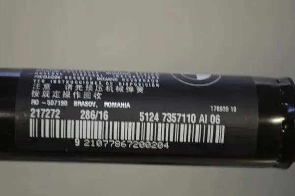 BMW 7er G11/G12 Kofferraumöffner-Set OEM 61357477720 image 4
