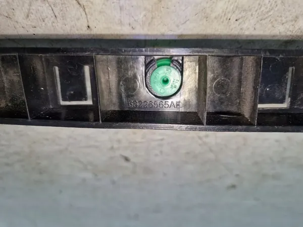 DODGE CHARGER 2019- Deslizamento de montagem traseiro esquerdo image 6