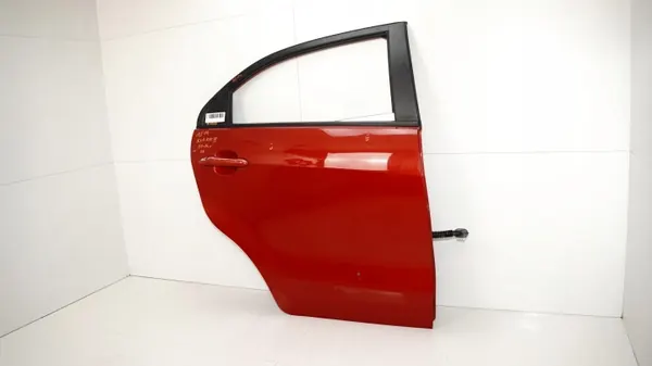 Puerta trasera derecha OEM 360159498 para Kia Rio III 2011-2014 image 3