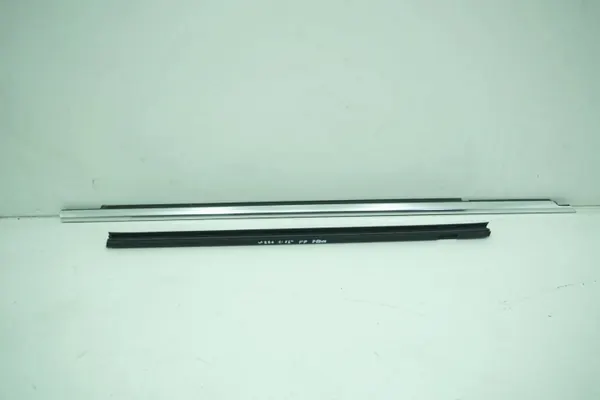 OEM A2216900280 Chromleiste Rechte Vordertür - Gebraucht image 2