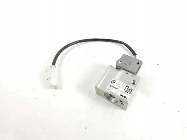Válvula aire acondicionado BMW OE 9292570 - Usado image 2