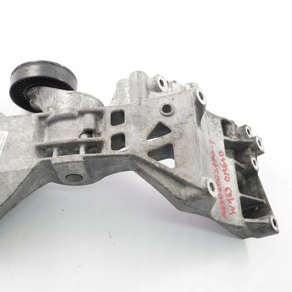 Mercedes W169 W245 OM640 Diesel Vaihtovirtageneraattorin Jännite image 5