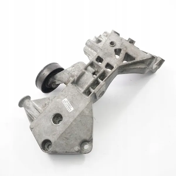 Mercedes W169 W245 OM640 Diesel Vaihtovirtageneraattorin Jännite image 6