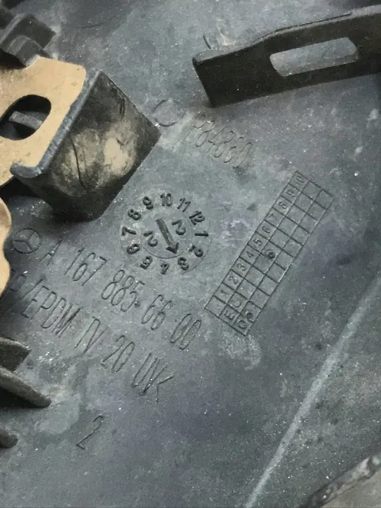 Cubierta de gancho de remolque Mercedes GLE W167 OE A1678856600 image 4