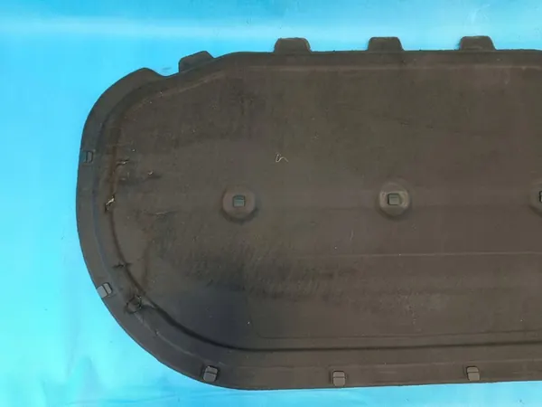 VW Passat B8 Motorhuv Insulation 3G0 863 831A image 5