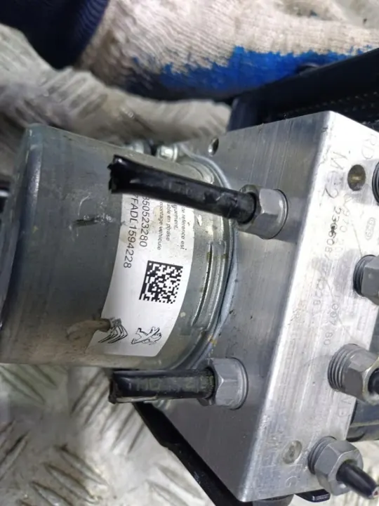Pompe à Frein ABS OEM Wrakowisko-12296- Occasion image 3
