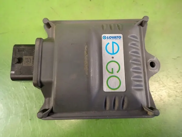 Contrôleur GPL Lovato OEM 67R-010249 - Occasion image 2