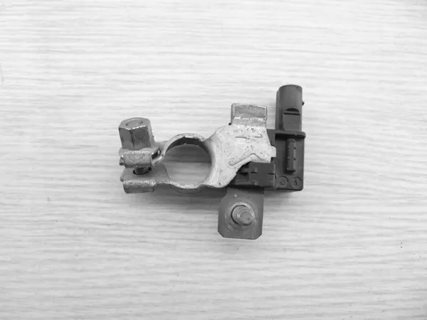 Cabo de terminal negativo Astra K V 13526053 image 2