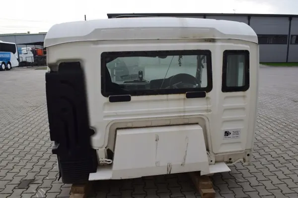 Estructura cabina día MAN TGS Euro 6 - Pieza OEM usada image 3