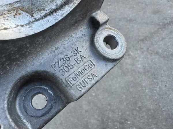 Soporte de eje de transmisión OEM PZ36-3K305-BA Ford Custom image 5