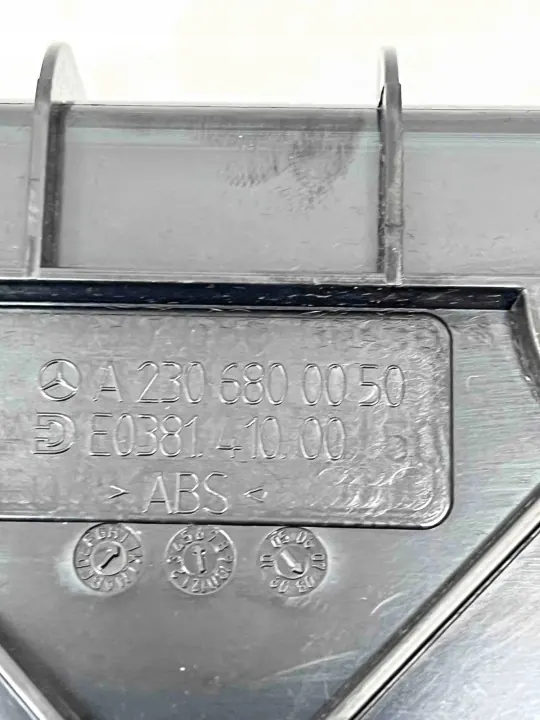 Accoudoir Mercedes-Benz OEM A2306809650 - Occasion image 9