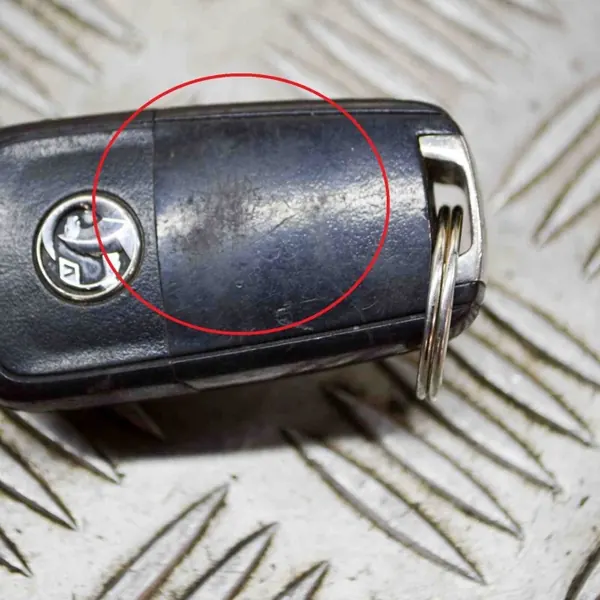Pieza estacionaria Opel Mokka OEM 95422547 Usada image 7