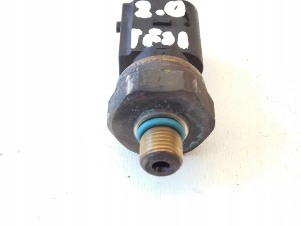 Sensor de Pressão de Combustível 06E906051K TT 8J A4 B8 A6 image 2