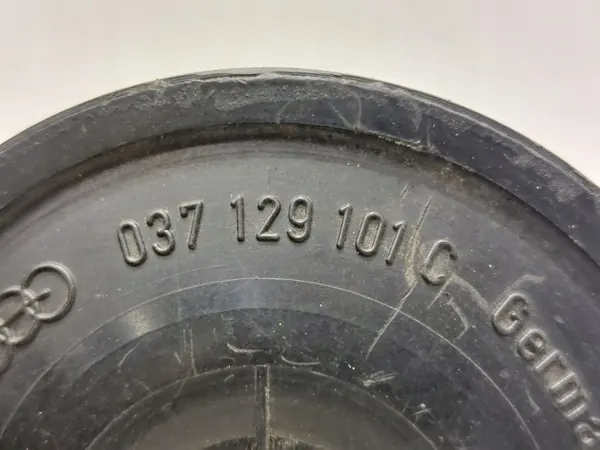 Bomba de aire usada Volkswagen OE OEM 037129101C image 3