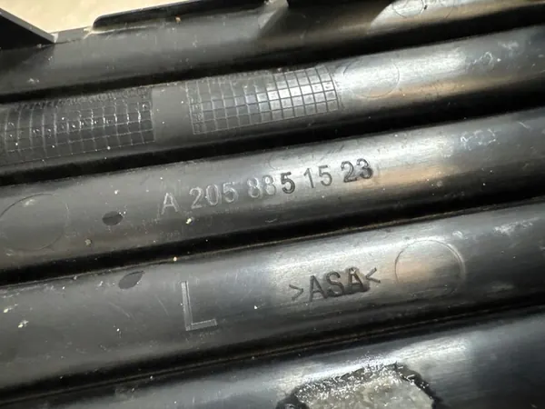 Grille de pare-chocs gauche MERCEDES C-Klasse W205 A2058851523 image 3