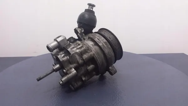 Bomba de direção assistida BMW E65 E66 LH2110391 image 4