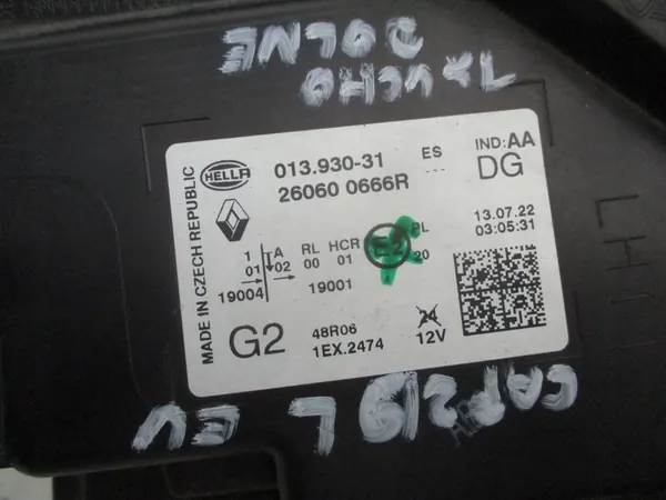 Vasen etu LED-ajovalo Renault Captur II 260600666R image 10