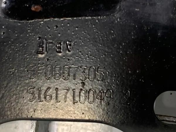 OEM 5F0807305 Bakre Stötfångarbalk Seat Leon III Hatchback image 4