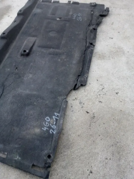 Audi A6 C7 Oikea Alasuojus OEM 4G0825208A image 3