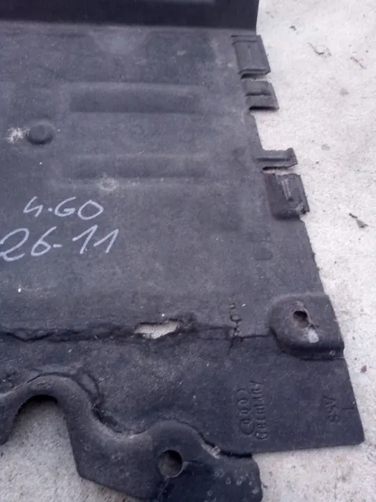 Audi A6 C7 Oikea Alasuojus OEM 4G0825208A image 6
