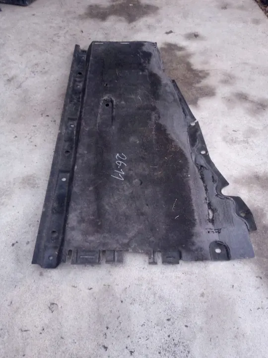 Audi A6 C7 Oikea Alasuojus OEM 4G0825208A image 8