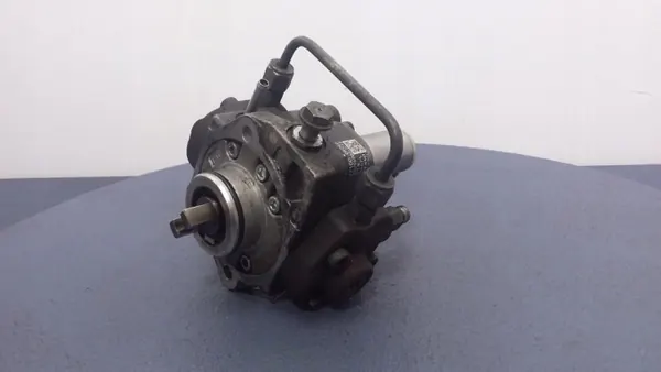 Toyota OE inspuitpomp OEM 22100-0R040 image 4