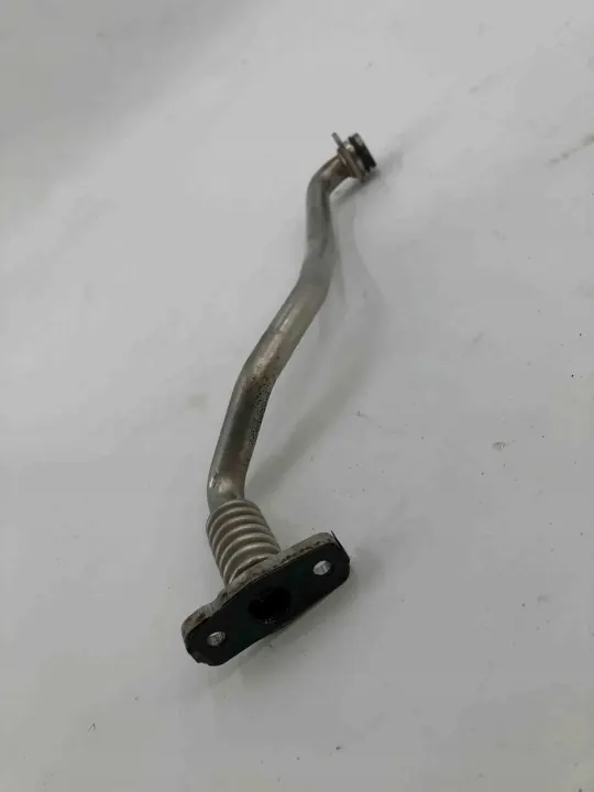 VW Turboöljyjohto OEM 05L145736B 2.0L diesel image 3