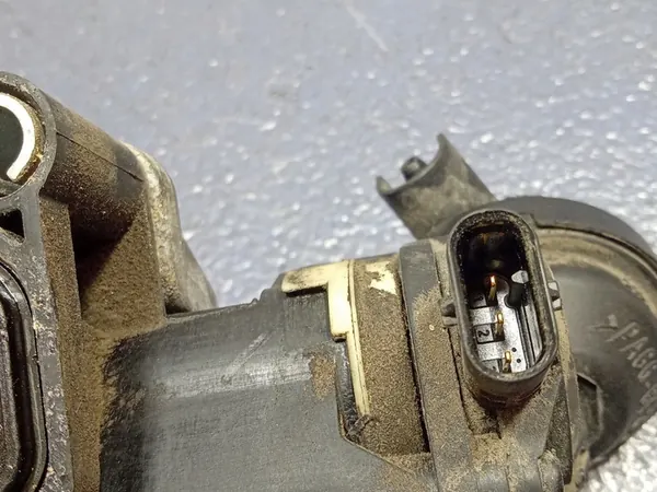 AUDI S4 A4 B8 3.0 TFSI Rechter Ansaugkrümmer 06E133110AS image 5