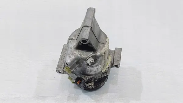 Compressore aria condizionata Nissan Juke I F15 1.6 DIG-T 926001KC1B image 2