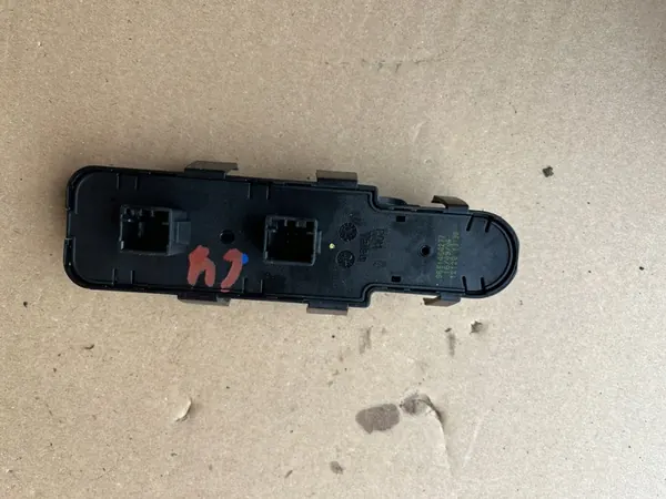 Raam Schakelaar Citroen C4 3 Deurs 2004-2008 9651464277 image 2