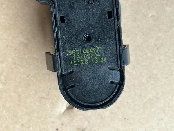 Raam Schakelaar Citroen C4 3 Deurs 2004-2008 9651464277 image 3