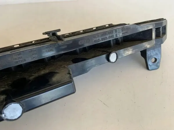 Audi Q7 rechter Blinker OEM 4L0953042D image 2